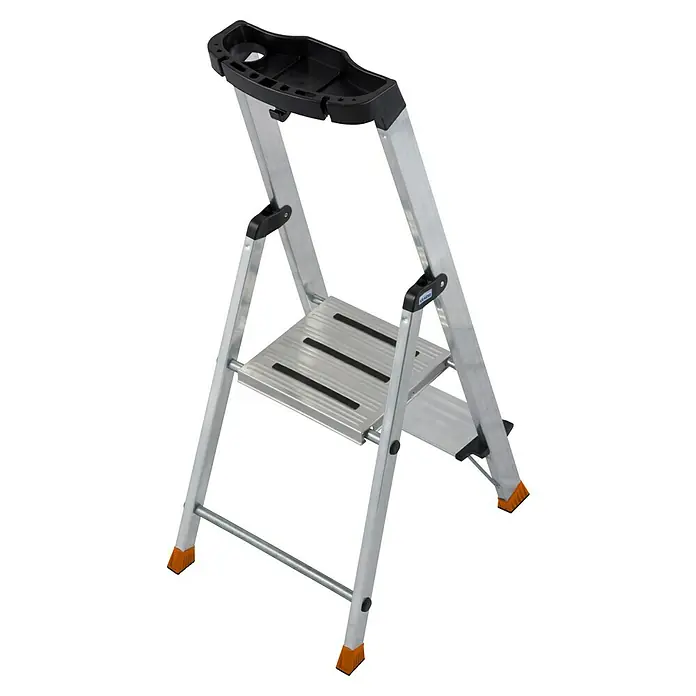 Krause Monto Stehleiter Sepuro Plusline - Anzahl Tritte: 2 Stk., Arbeitshöhe: 2,4 m, Aluminium - Eine kompakte, silberfarbene Trittleiter mit einer Ablagefläche oben, ideal für den Haushalt und kleine Reparaturen.