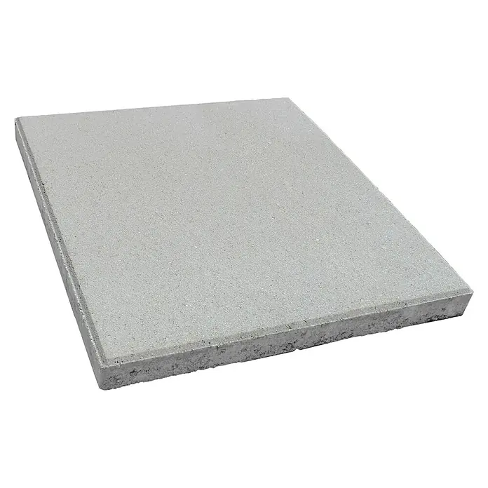 Diephaus Gehwegplatte - 40 x 40 x 4 cm, Grau, Beton - Nahaufnahme eines einzelnen grauen Betonpflasters für Gehwege oder Terrassen mit leichter Textur und abgeschrägten Kanten.