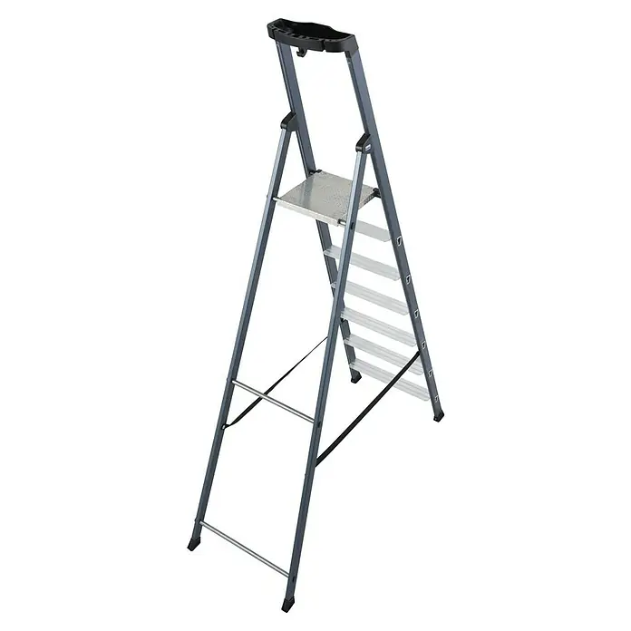 Krause Monto Stehleiter SePro S - Anzahl Tritte: 7 Stk., Arbeitshöhe: 3,5 m, Aluminium - Bild einer grauen Trittleiter mit vier Stufen und einer kleinen Plattform oben. Die Trittleiter ist auf einem schwarzen Hintergrund abgebildet.