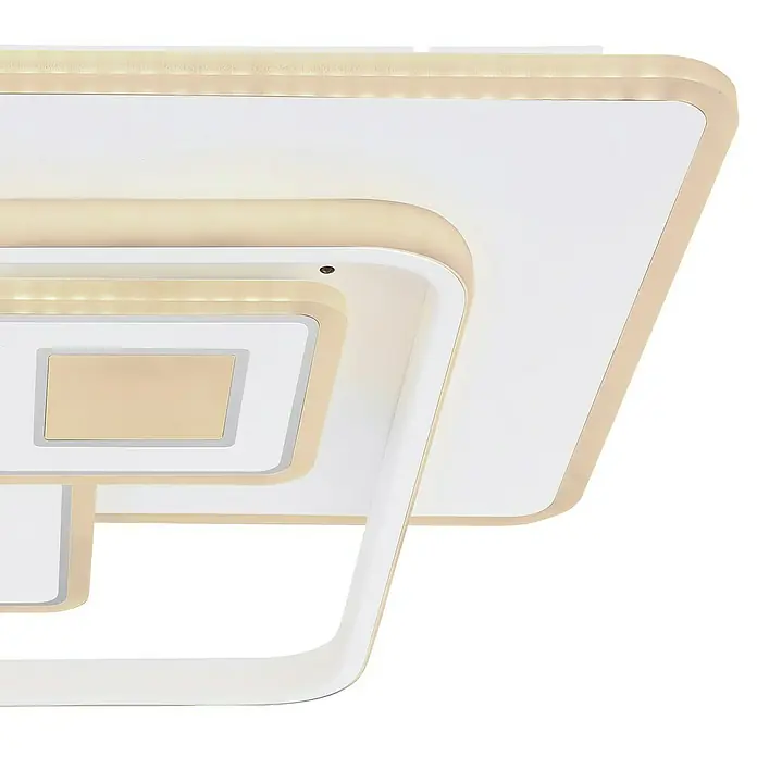 Globo LED-Deckenleuchte RODERICK - 50 W, L x B x H: 50 x 50 x 6 cm, Weiß, Warmweiß - Nahaufnahme einer modernen, weißen und beigen LED-Deckenleuchte mit geometrischem Design und warmem Licht, ideal für stilvolle Innenräume.
