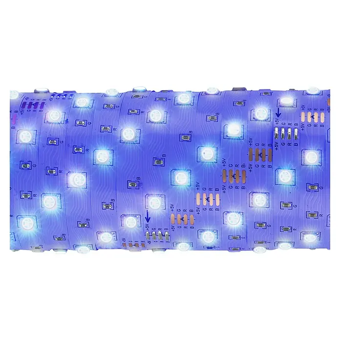 Briloner Tira LED inteligente RGB + USB - 7 W, Multicolor, Largo: 5 m, RGB - Primer plano de una tira LED flexible, utilizada para iluminación decorativa o iluminación de acento en diversas aplicaciones.