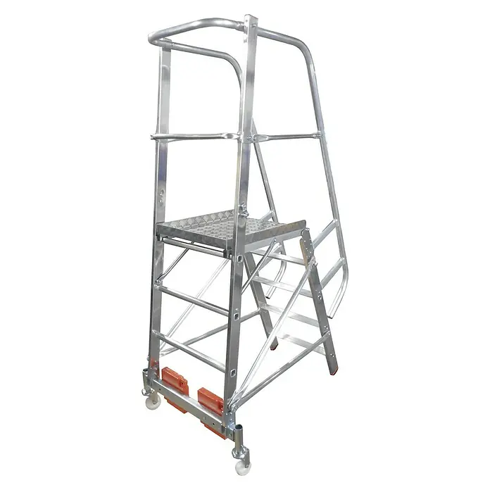 Krause Stabilo Podestleiter Vario kompakt - Arbeitshöhe: 3,1 mm, 5 Stk., Aluminium, Ausstattung: Handläufe, B x L: 0,64 x 2,35 m - Eine rollbare Arbeitsbühne aus Aluminium mit Geländer für sicheres Arbeiten in der Höhe. Ideal für Lager, Werkstatt und Industrie, leicht zu manövrieren.