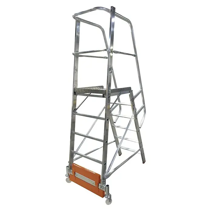 Krause Stabilo Podestleiter Vario kompakt - Arbeitshöhe: 3,4 m, 6 Stk., Aluminium, Ausstattung: Handläufe, B x L: 0,64 x 2,66 m - Silberne Rolltritte mit zwei Stufen und einem Sicherheitsbügel, ideal für Lager und Werkstätten.