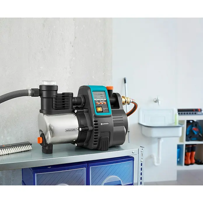 Gardena Bewässerungspumpe Haus- & Gartenautomat 6000/6 LCD inox - 1.300 W, Max. Fördermenge: 6.000 l/h - Die GARDENA Hauswasserautomat 6000/6E LCD Inox ist ein robustes und leistungsstarkes Gerät zur automatischen Wasserversorgung im Haus und Garten.