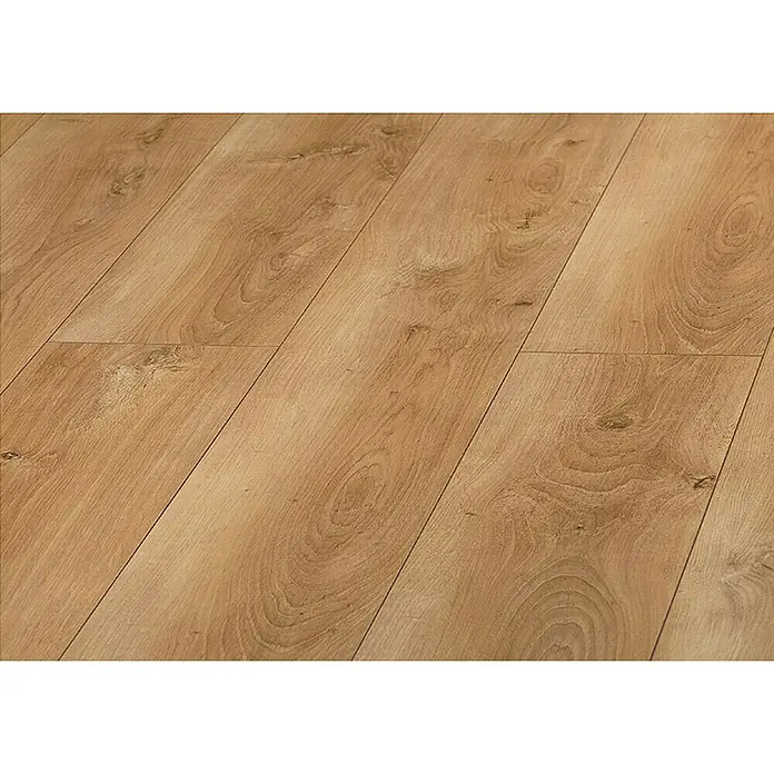 LOGOCLIC Laminado Roble Celtic - 1.375 x 188 x 12 mm, Roble, AC5 - Primer plano de suelo laminado con vetas de madera, que ofrece un ambiente cálido y acogedor para cualquier habitación.