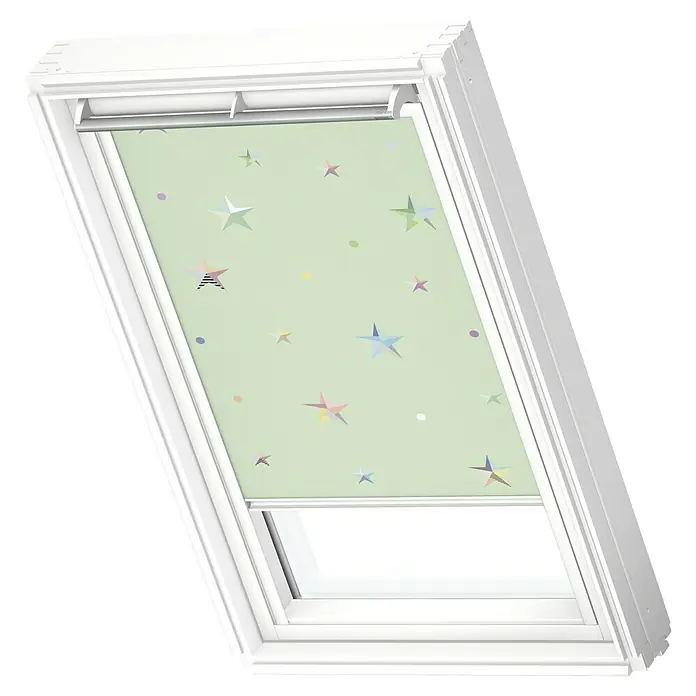 Velux Dachfensterrollo DKL PK10 4661SWL - Farbe: Kids Grüne Sterne - 4661SWL, Farbe Schiene: Weiß, Manuell - Dachfenster mit einem Rollos, das mit Sternen und Punkten in verschiedenen Farben verziert ist und eine spielerische Note verleiht.