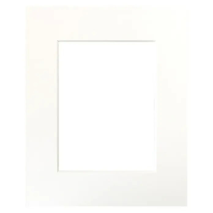 Nielsen Passepartout MSK Natur - Weiß, 24 x 30 cm, Bildformat: 15 x 20 cm - Weiße Passepartout-Umrandung für Fotos. Diese elegante Passepartout-Umrandung betont das Bild und schützt es vor Beschädigungen.