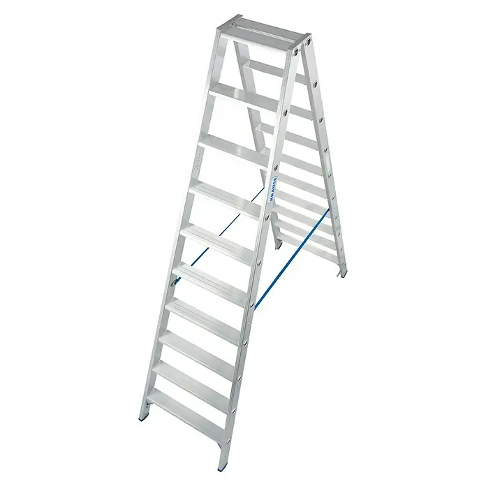 Krause Stabilo Doppelleiter - Anzahl Tritte: 20 Stk., Arbeitshöhe: 3,9 m, Aluminium - Eine silberne Krause-Stufenleiter mit acht Stufen und blauen Verstrebungen vor einem schwarzen Hintergrund.