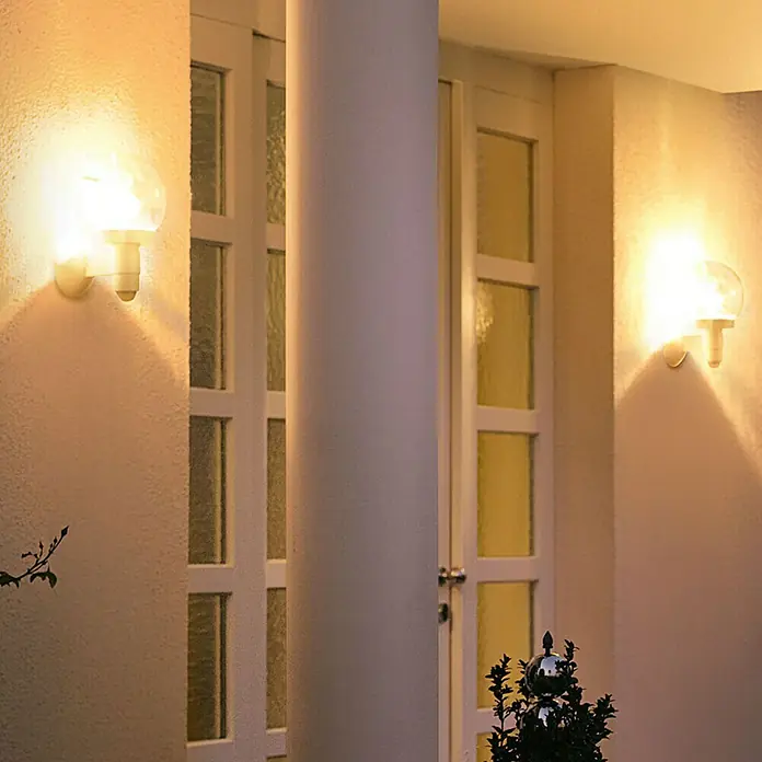 Steinel Sensor-Außenleuchte L 115 S anthrazit - 60 W, L x B x H: 25,7 x 21,5 x 33 cm - Elegante Wandleuchten mit kugelförmigem Schirm spenden warmes Licht an einer Hauswand. Das Design ist modern und stilvoll.