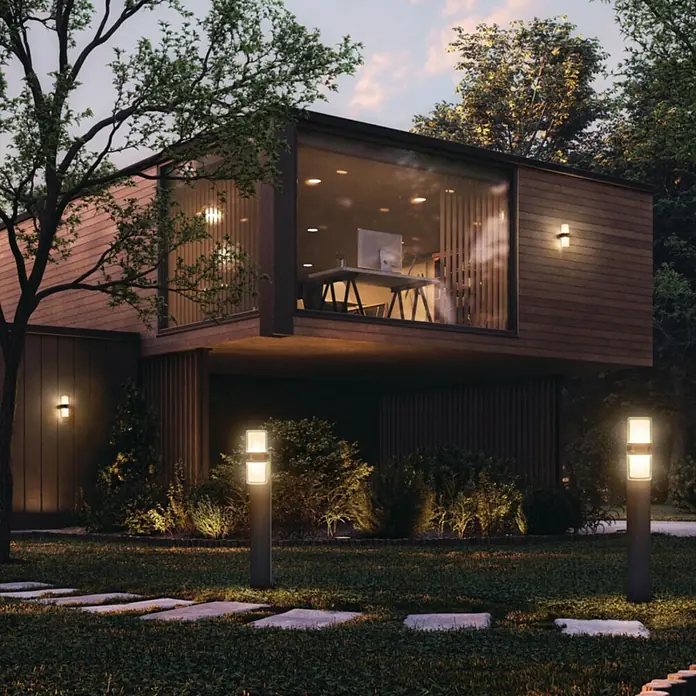 Ledvance Smart+ WiFi LED-Außenwandleuchte UPD Flare - Farbe Gehäuse: Dunkelgrau, IP44, 13,2 x 10 x 24,6 cm - Das moderne Haus verfügt über stilvolle Außenleuchten, die das Gebäude und den Garten gekonnt in Szene setzen.