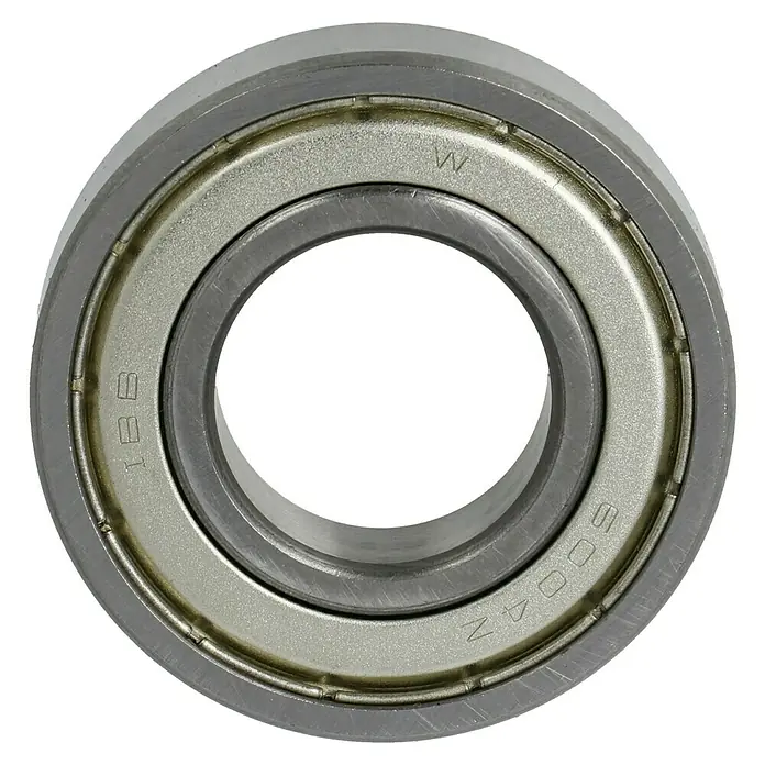 Kugellager 6004-ZZ - Durchmesser: 42 mm, Breite: 12 mm, Durchmesser Achsloch: 20 mm - Nahaufnahme eines Rillenkugellagers aus Metall, das für reibungslose Rotationsbewegungen in Maschinen sorgt.