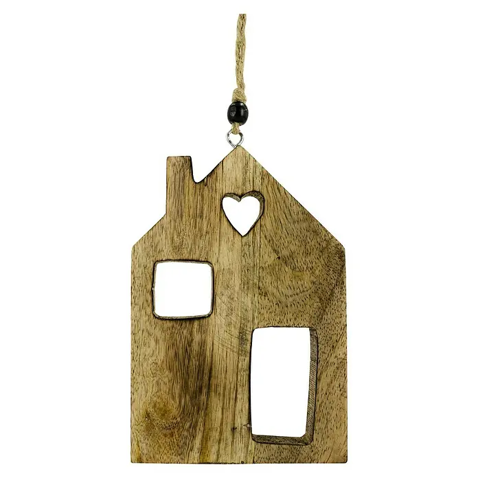 Deko-Anhänger Haus - 11 x 16 cm, Natur - Nahaufnahme eines Holzhaus-Anhängers mit Herzform, Fenster und Tür. Ideal für Heimdeko und Bastelprojekte.