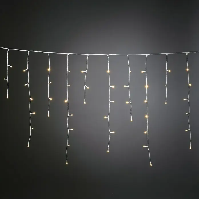 Konstsmide LED-Lichtervorhang Eisregen - Außen, Warmweiß, 80 Stk., Batteriebetrieben - Weihnachtliche LED-Eiszapfen-Lichterkette für festliche Beleuchtung. Schafft eine warme Atmosphäre in jedem Raum mit diesem schönen Lichtervorhang.