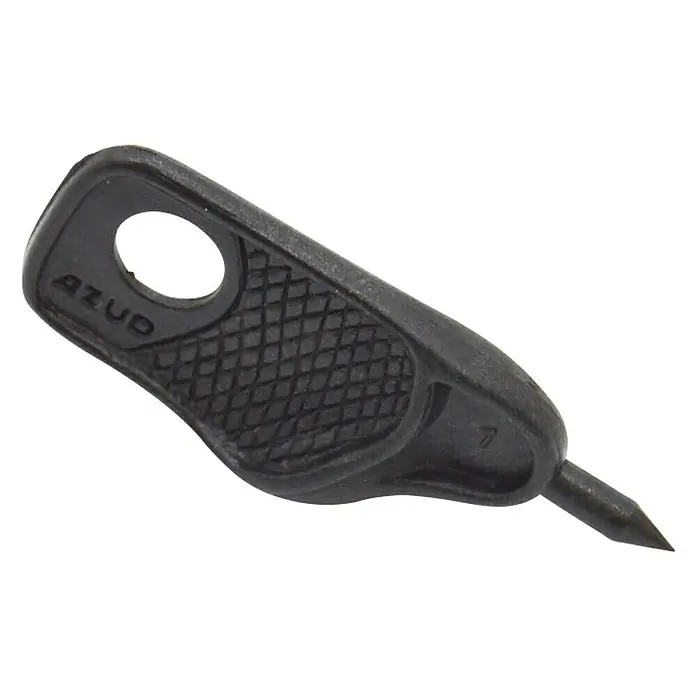 Punzón perforador - Diámetro: 3,5 mm, Plástico - Perforadora negra AZUD con mango y orificio para colgar, ideal para sistemas de riego.
