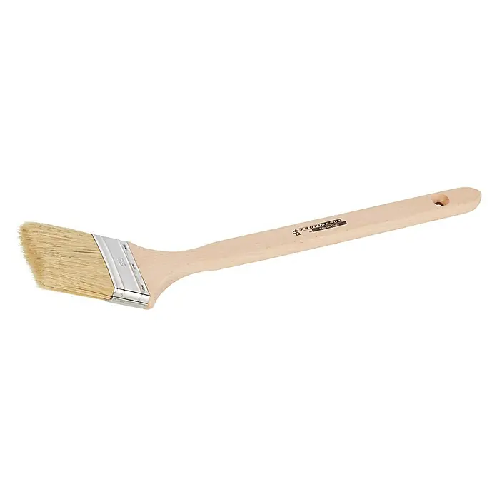 Profi Depot by Storch-Ciret Fassadenstreicher - Breite Borsten: 75 mm, Mischborsten, Holz - Detailaufnahme eines Heizkörperpinsels mit Holzgriff und hellem Borstenkopf, ideal für schwer zugängliche Stellen beim Streichen.