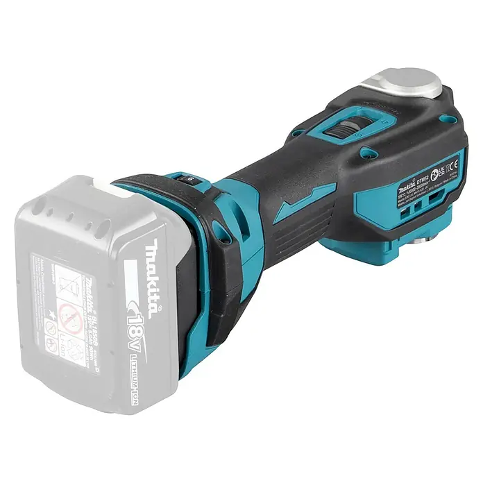 Makita LXT 18V Akku-Multifunktionswerkzeug DTM52 - 18 V, Ohne Akku - Nahaufnahme eines Makita DTM52 Multitools mit einem 18V Lithium-Ionen Akku, das sich ideal für verschiedene Schneid- und Schleifarbeiten eignet.