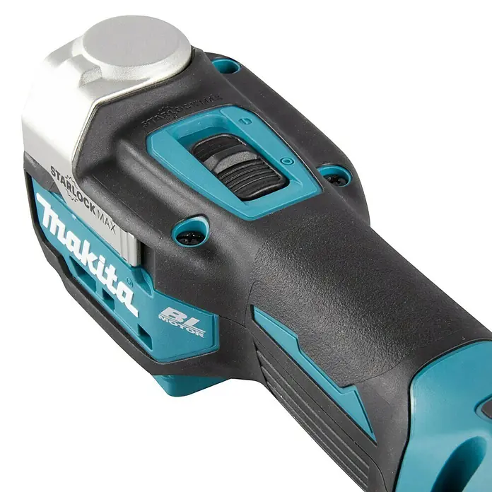 Makita LXT 18V Akku-Multifunktionswerkzeug DTM52 - 18 V, Ohne Akku - Bild einer Makita Akku-Multifunktionswerkzeug mit StarLock Max Aufnahme, ideal für vielfältige Anwendungen im Bau- und Renovierungsbereich.