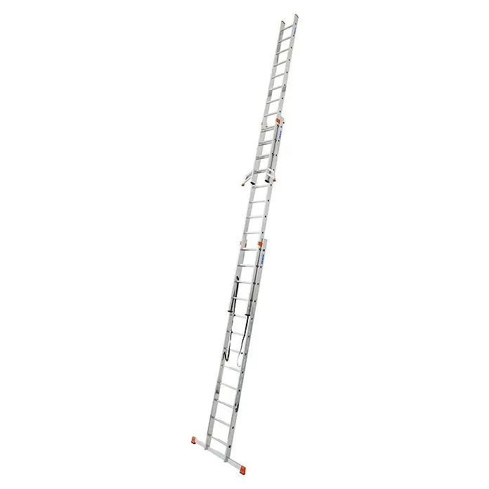 Krause Monto Mehrzweckleiter Tribilo - Arbeitshöhe: 9,3 m, Anzahl Tritte: 36 Stk., Belastbarkeit: 150 kg, Aluminium - Lange, silberfarbene Mehrzweckleiter mit orangefarbenen Fußkappen und grüner Spitze, ideal für vielseitige Arbeiten in großer Höhe.