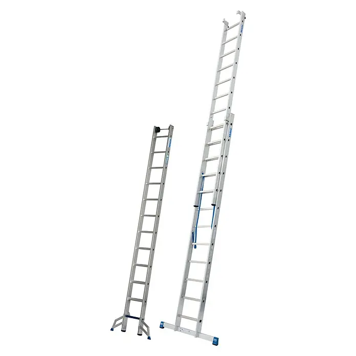 Krause Stabilo Mehrzweckleiter +S - Anzahl Tritte: 36 Stk., Arbeitshöhe: 9,1 m, Aluminium - Das Bild zeigt zwei Aluminiumleitern von Krause. Die längere Leiter ist eine Schiebeleiter mit mehreren Sprossen, ideal für hohe Stellen.