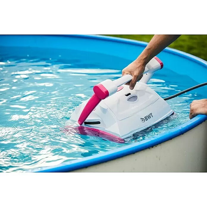 BWT Poolroboter D 200 - Netzbetrieben, Passend für: Pools bis 60 m² - Anwendungsbeispiel