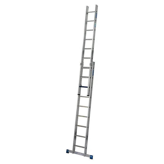 Krause Stabilo Schiebeleiter +S - Anzahl Tritte: 18 Stk., Arbeitshöhe: 5,15 m, Aluminium - Bild einer ausziehbaren Aluminiumleiter von Krause, die sich ideal für verschiedene Höhenarbeiten eignet.\n