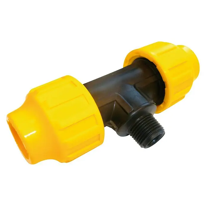 Te PE rosca macho - 25 mm, ½″, Macho - Primer plano de un conector de manguera en T con tuercas amarillas y una salida roscada negra, ideal para riego.