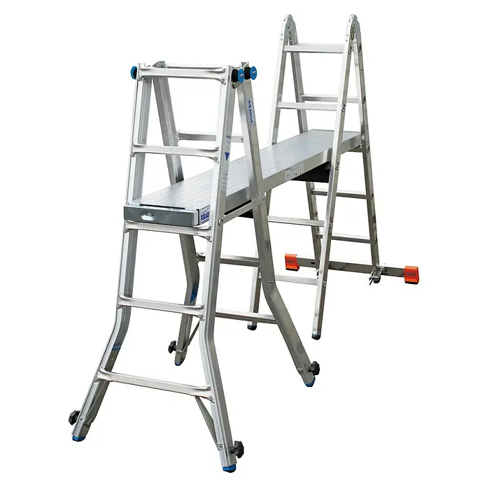 Krause Stabilo Teleskopleiter mit 4 Holmverlängerungen - Anzahl Tritte: 20 Stk., Arbeitshöhe: 6,05 m, Aluminium - Eine silberne, zusammenklappbare Arbeitsplattform von Krause, ideal für Handwerker und Heimwerker, die eine sichere Standfläche benötigen.