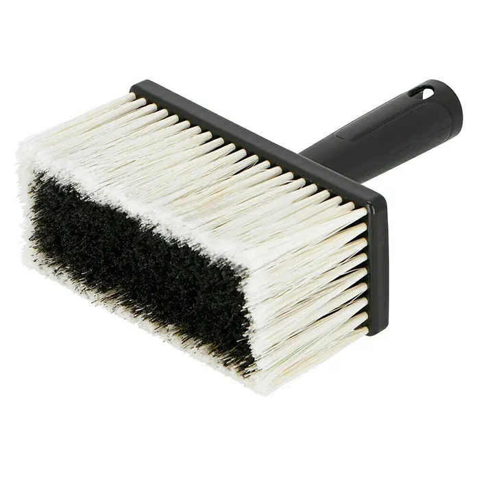 Deckenbürste - 170 x 75 mm, Synthetik - Nahaufnahme eines Flächenstreichers mit schwarzen und weißen Borsten und einem schwarzen Griff.