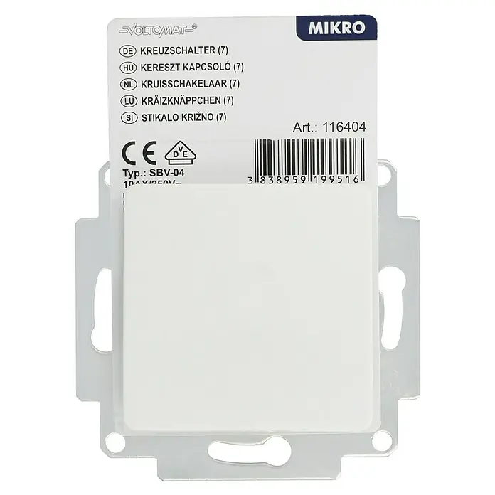Voltomat MIKRO Kreuzschalter - Alpinweiß, Unterputzmontage, 10 A - Nahaufnahme eines VOLTOMAT-MIKRO-Kreuzschalters SBV-04, ein Gerät für elektrische Installationen, mit Artikelnummer und Barcode.