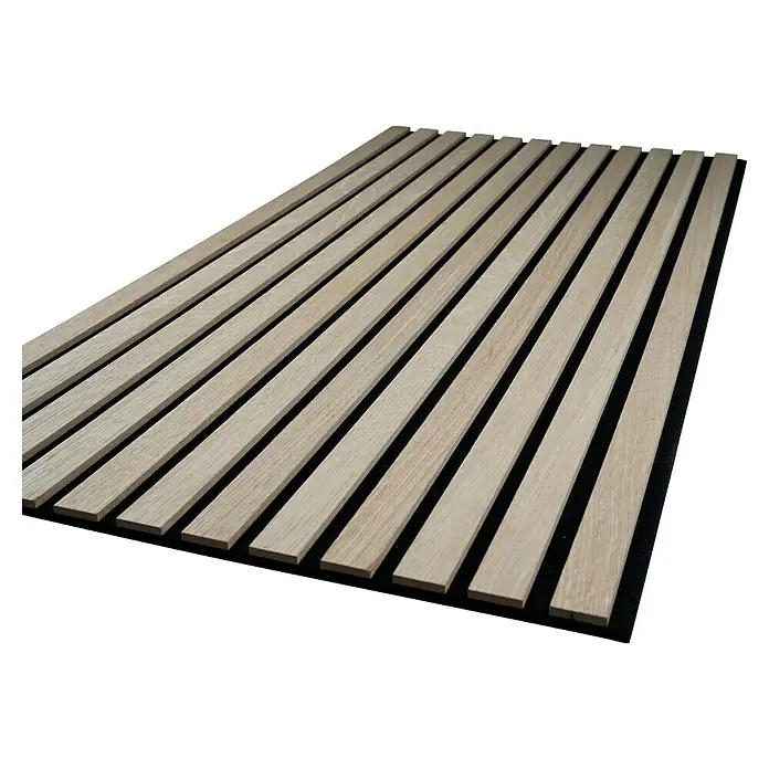 Panel acústico decorativo Premium - 120 x 60 x 1,6 cm, Roble natural - Imagen de un panel de pared de listones de madera, adecuado para un diseño interior moderno. Los paneles ofrecen una estética natural y beneficios acústicos.