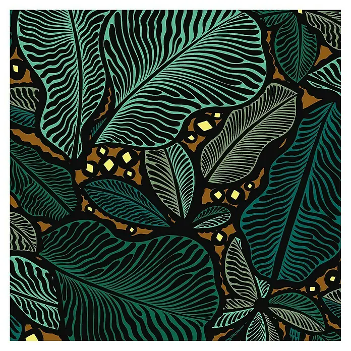 Papel pintado Trópico Verde - Trópico verde - Diseño abstracto de hojas con follaje verde y turquesa sobre un fondo oscuro, acentuado con pequeños toques amarillos para un ambiente tropical.
