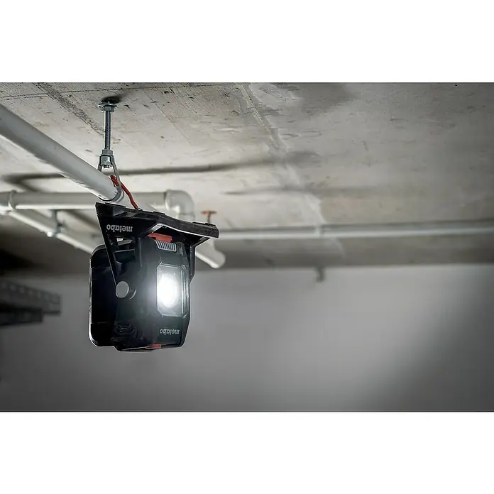 Metabo CAS 18V LED-Akkustrahler BSA 12-18 LED 2000 - 18 V, Ohne Akku, 2.000 lm - Metabo Akku-Baustrahler BSA 18 LED 4000: Robust, hell und flexibel einsetzbar für Baustellen. Ideal für Handwerker dank Akkubetrieb.