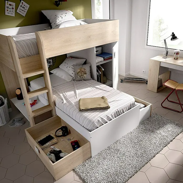Dekit Litera Move - Natural/Blanco, Montaje reversible - Litera con armario integrado y cajones para almacenamiento adicional en una habitación infantil. El diseño de madera clara se adapta bien a entornos modernos.