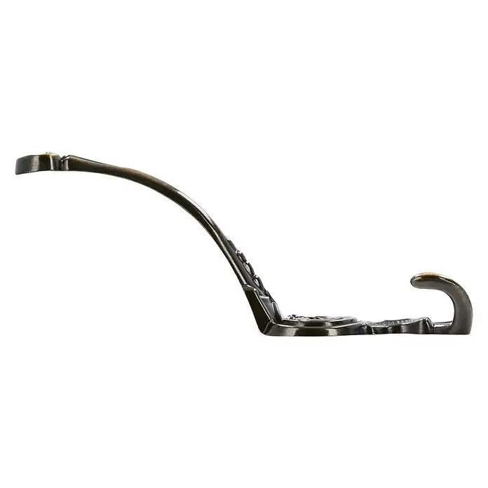 Siro Garderobenhaken 504/ZN10 - L x B x H: 57 x 151 x 59 mm, Anzahl Haken: 3 Stk. - Nahaufnahme eines dekorativen, bronzefarbenen Wandhakens, ideal für die stilvolle Aufbewahrung von Jacken und Hüten im Flur.