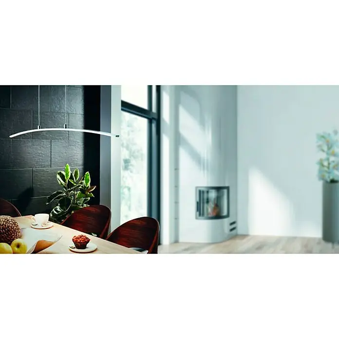 Eglo Style LED-Pendelleuchte Lasana - L x H: 90 x 100 cm - Elegante LED-Pendelleuchte über Esstisch mit dunklen Holzstühlen, Obstschale und Kamin im Hintergrund. Modernes Design für stilvolle Beleuchtung.