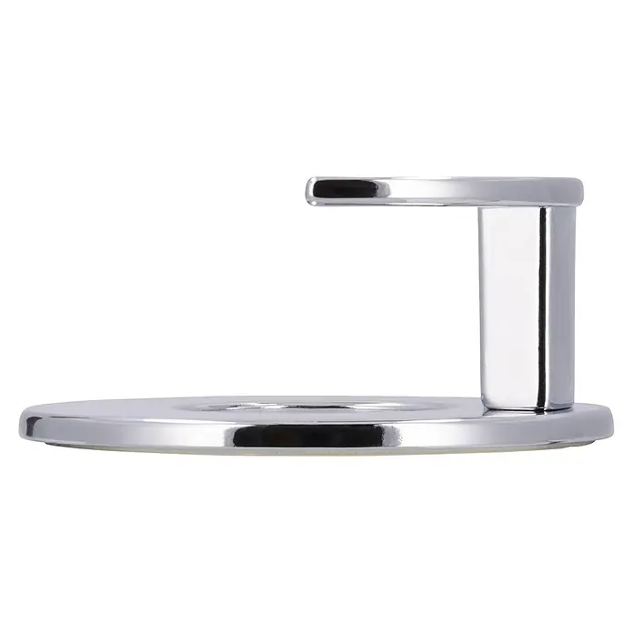 Siro Garderobenhaken 2332/ZN1KV1S - L x B x H: 60 x 60 x 26 mm, Anzahl Haken: 1 Stk. - Nahaufnahme eines glänzenden, verchromten Rasierpinselständers mit einem runden Sockel und einem rechteckigen Haltearm vor schwarzem Hintergrund.