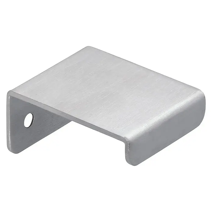 Siro Möbelgriff - Typ Möbelgriff: Sonstige, Sonstige, Sonstige - Nahaufnahme einer gebürsteten Aluminiumabdeckung mit abgerundeten Kanten und einem Loch zur Befestigung, die für eine elegante und moderne Optik sorgt.