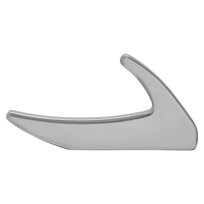 Siro Garderobenhaken 2433/ZN1 - L x B x H: 15 x 81 x 40 mm, Anzahl Haken: 1 Stk. - Das Bild zeigt einen modernen, silbernen Türgriff mit einer glänzenden Oberfläche vor einem schwarzen Hintergrund.