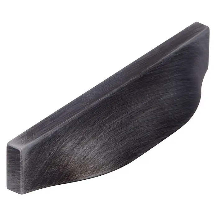 Siro Möbelgriff - Typ Möbelgriff: Muschel, Sonstige, Sonstige, Länge: 94 mm, Eisenfarbig - Nahaufnahme eines modernen, schwarzen Möbelgriffs mit gebogener Form und minimalistischem Design für Schubladen und Schränke.