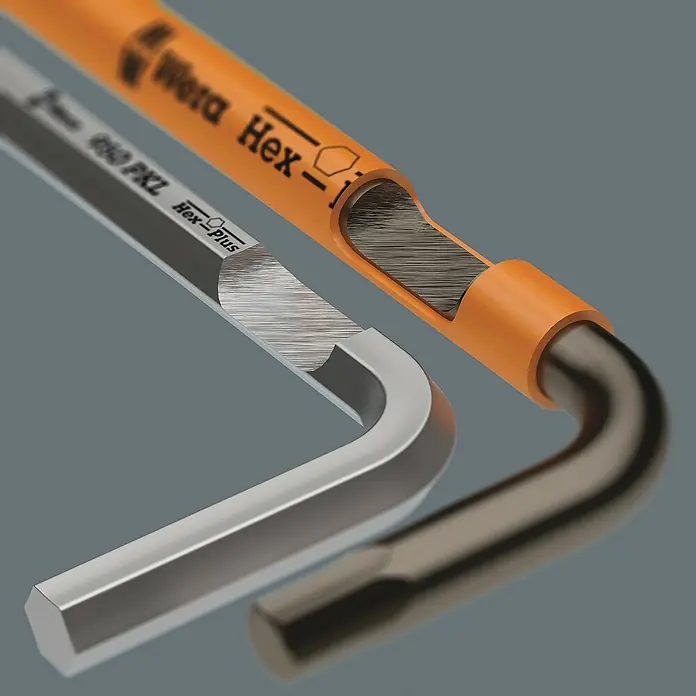 Wera Winkelschlüssel-Set Bicycle Set 4 - 9 -tlg. - Nahaufnahme von zwei Wera-Winkelschlüsseln, einer mit orangefarbener Hülle und der andere aus blankem Metall.
