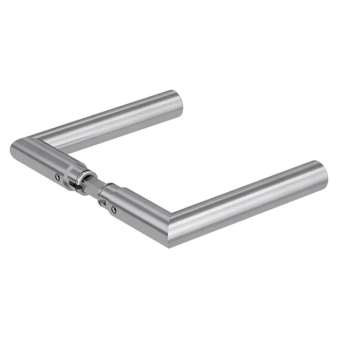 Diamond Doors Modern Drückerpaar L-Form - Edelstahl matt, Stärke Tür: 40 mm - 45 mm, Edelstahl - Detailaufnahme eines silbernen Türgriffs mit klaren Linien und zylindrischer Form, ideal für moderne Inneneinrichtungen.