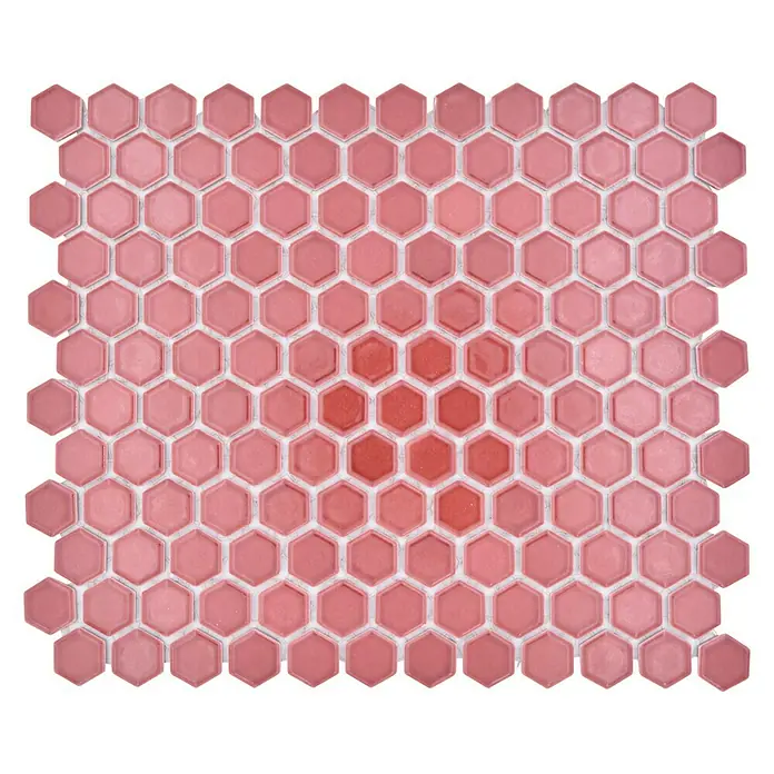 Mosaikfliese Hexagon Uni HX 240 - 26 x 30 cm, Bordeaux, Glänzend - Nahaufnahme eines Musters aus sechseckigen, rosafarbenen Fliesen mit einem Farbverlauf zu einem dunkleren Rotton in der Mitte.