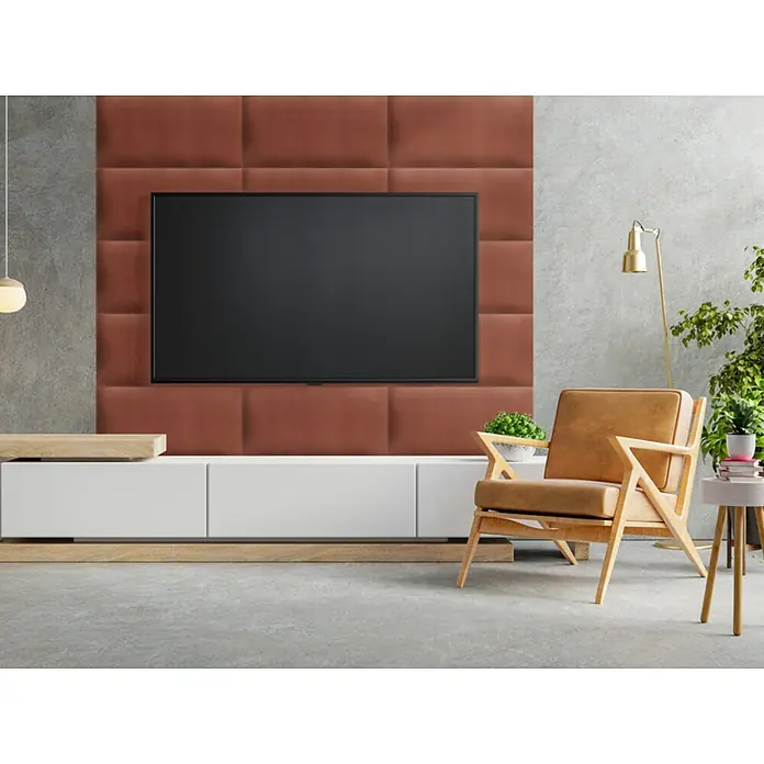Fllow Wandpolster Jar - Apricot, 60 x 30 cm - Wohnzimmer mit brauner Akzentwand und modernem, weißen TV-Schrank unter dem Flachbildfernseher für ein gemütliches Ambiente.