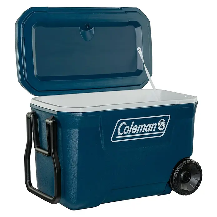 Coleman Nevera de camping 62QT Xtreme™ - L x An x Al: 70 x 40 x 46 cm, Azul, 58 l - Una nevera portátil Coleman azul oscuro con ruedas y asa extensible, ideal para transportar alimentos y bebidas al aire libre.