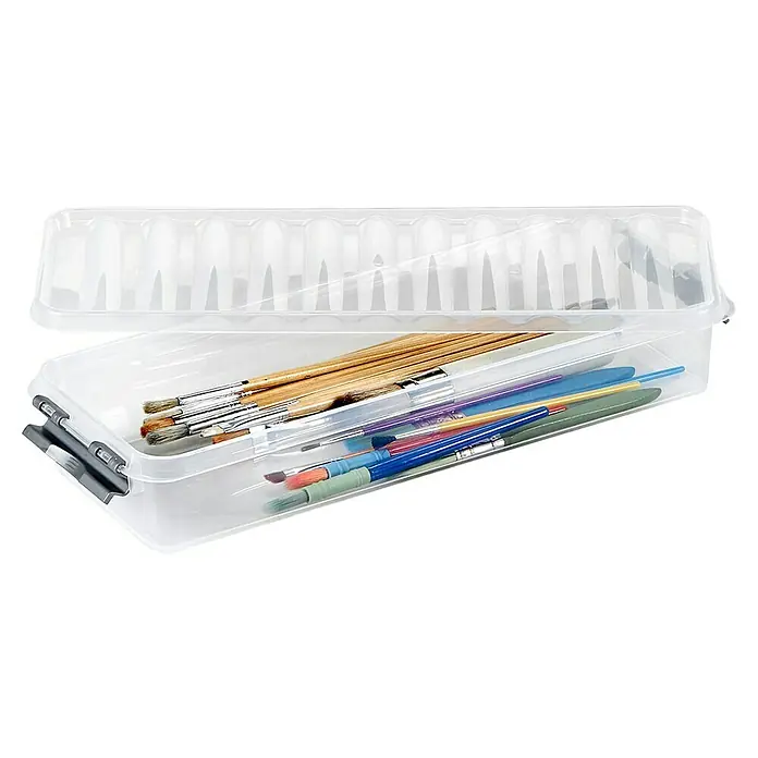Sunware Aufbewahrungsbox Q-Line - L x B x H: 38,8 x 14,2 x 6,5 cm, Kunststoff, Transparent - Die Bild zeigt eine Kunststoffbox mit einem transparenten Deckel, in der verschiedene Pinsel aufbewahrt werden, ideal für Künstler.