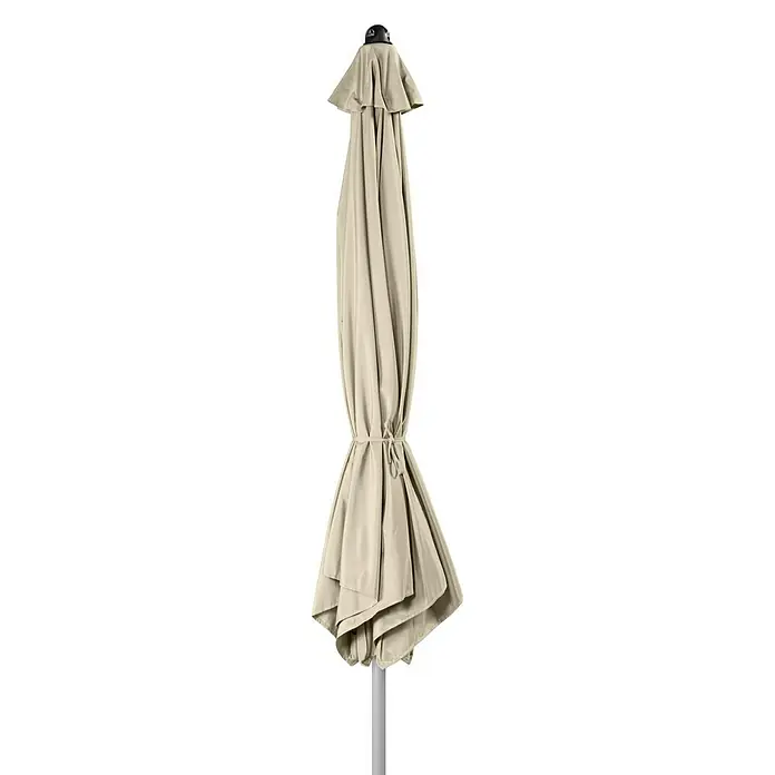 Doppler Active Marktschirm rund Auto Tilt - Natur, Durchmesser Bespannung: 320 cm - Ein beigefarbener, geschlossener Sonnenschirm steht auf einem schwarzen Hintergrund. Seine elegante Textur und Form fallen sofort ins Auge.