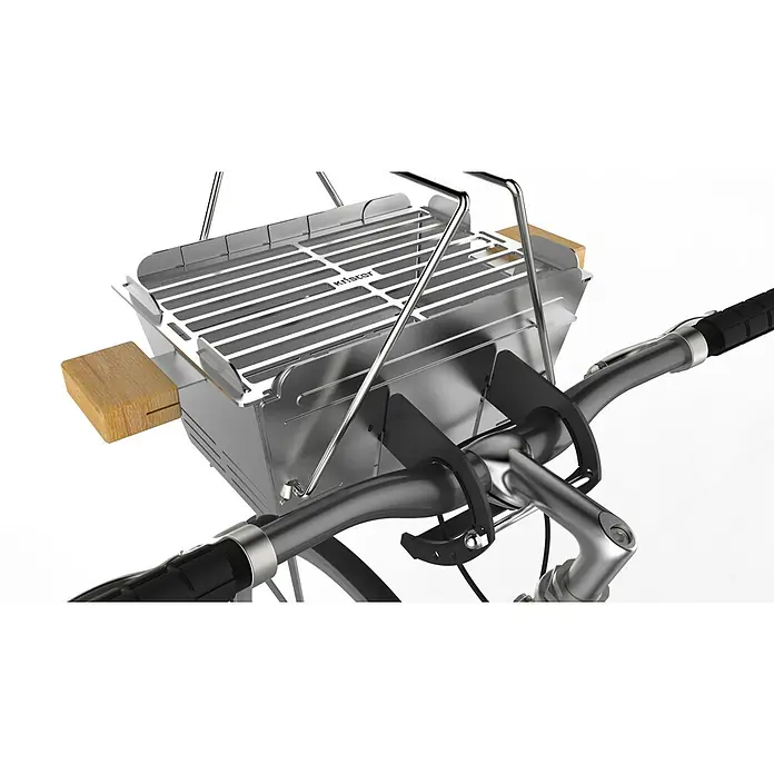 Knister Fahrradhalterung - L x B x H: 13 x 13 x 10 cm, Passend für: Knister Grill Modelle / Handelsübliche Fahrradlenker - Fahrradgrillaufsatz mit Grillrost und Holzablagen für unterwegs, perfekt für spontane Grillpartys im Freien.