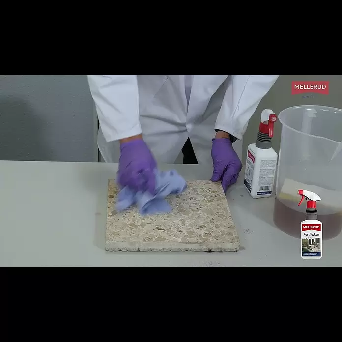 Mellerud Rostflecken-Entferner - 500 ml, Flasche mit Sprühpistole - MELLERUD Rostflecken Entferner richtig anwenden