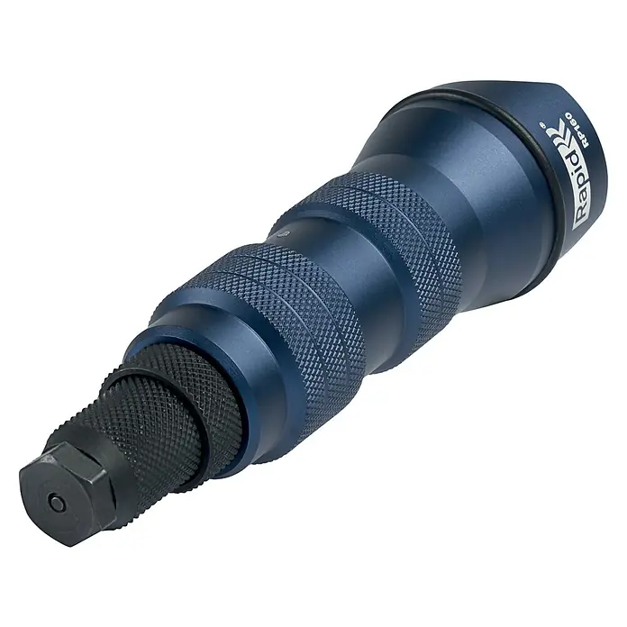 Rapid Nietmutter-Adapter RP160 - Geeignet für: Akkuschrauber/Bohrmaschinen - Das Bild zeigt das Rapid RP160 Nietwerkzeug. Das Werkzeug ist blau und hat einen gerändelten Griff für einen besseren Halt.