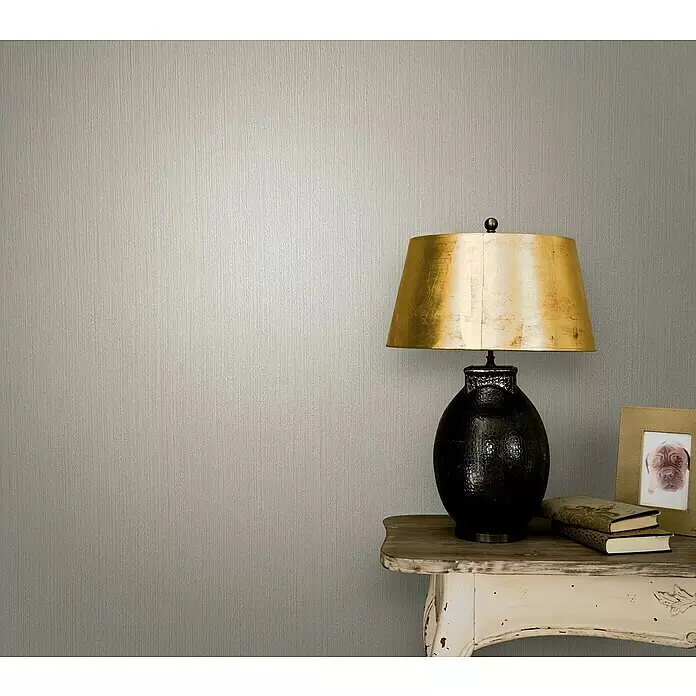 Marburg Modernista Vliestapete - Weißbeige, Uni, 10,05 x 0,53 m - Texturierte hellgraue Tapete mit vertikalem Muster.